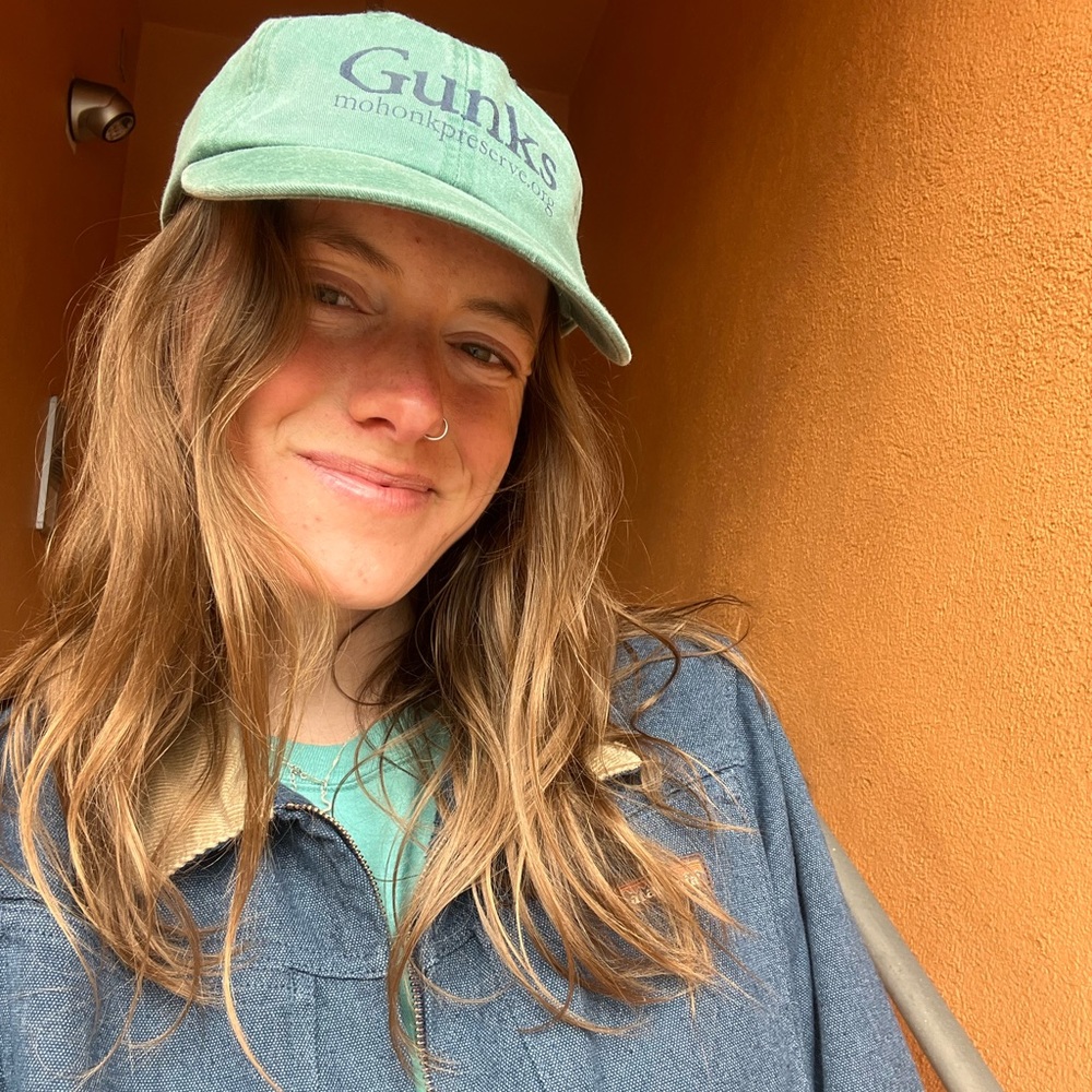 Meet your Posher, Julia